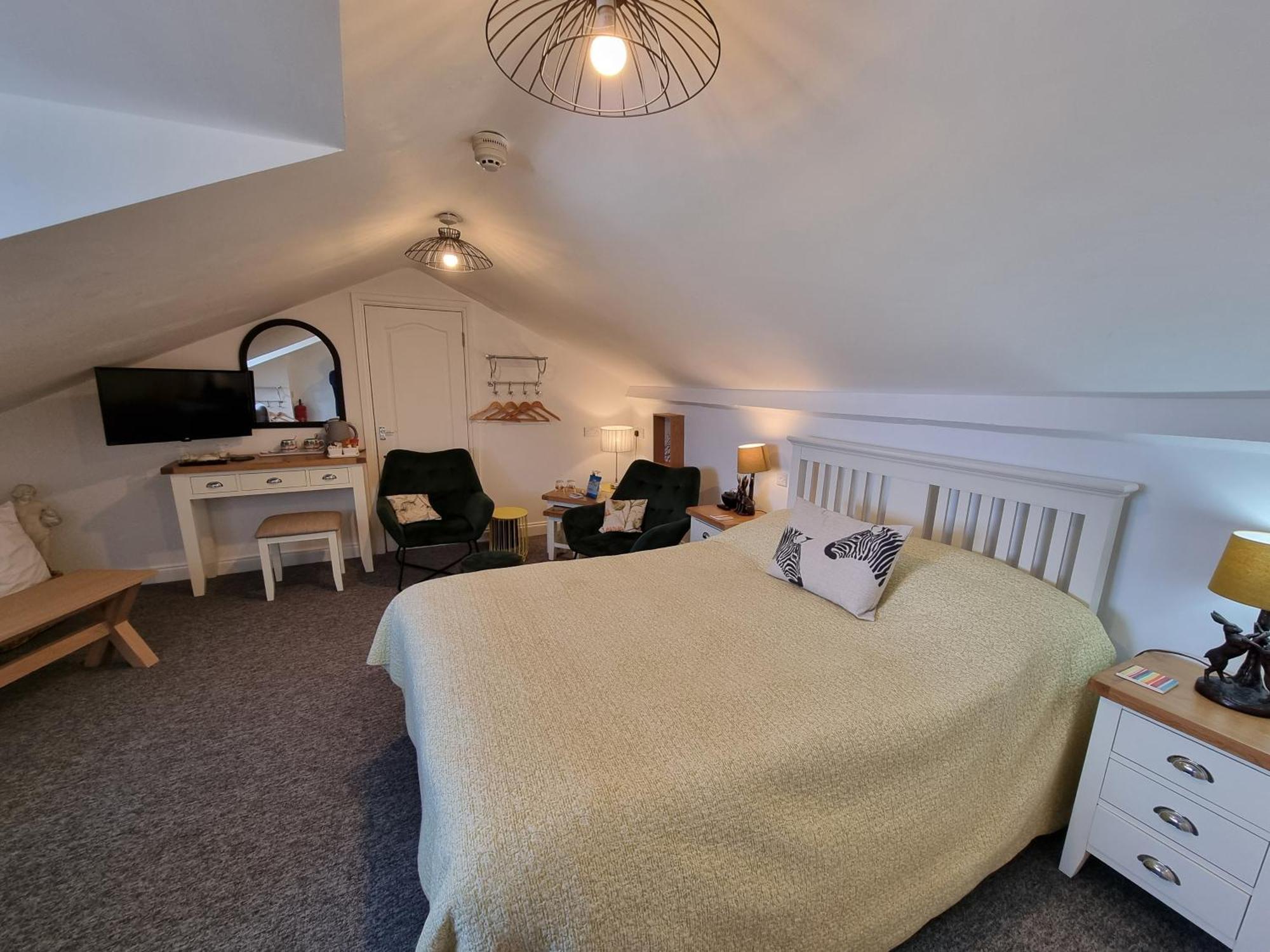 Glan Y Mor Hotel (Adults Only) Ландъндо Екстериор снимка